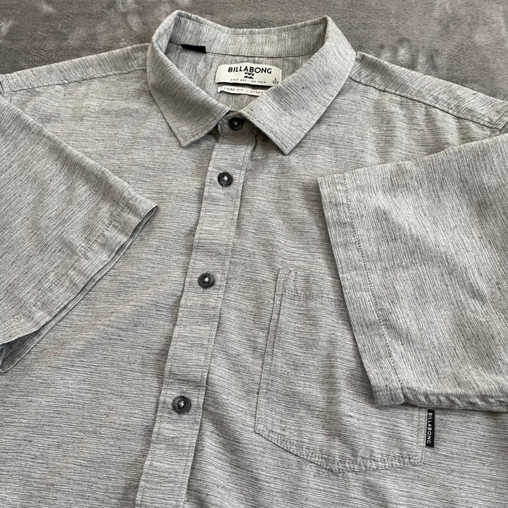 Billabong Mens Gray Core Fit Stretch Short Sleeve Button Down Shirt Size‎ Large